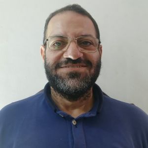 عصام